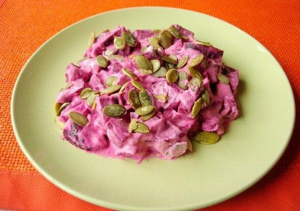 Peetroot Salatası ile Pumpkin Seedcom ile Prostatitten Tasarruf